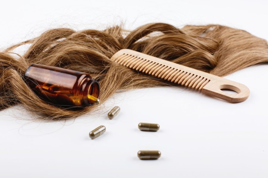Jak prawidłowo stosować preparaty do trwałego prostowania dla zdrowia i piękna twoich włosów?